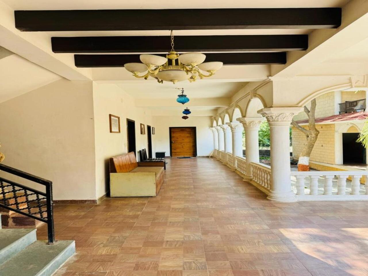 סאסאן גיר Gir Lions Paw Resort With Swimming Pool מראה חיצוני תמונה
