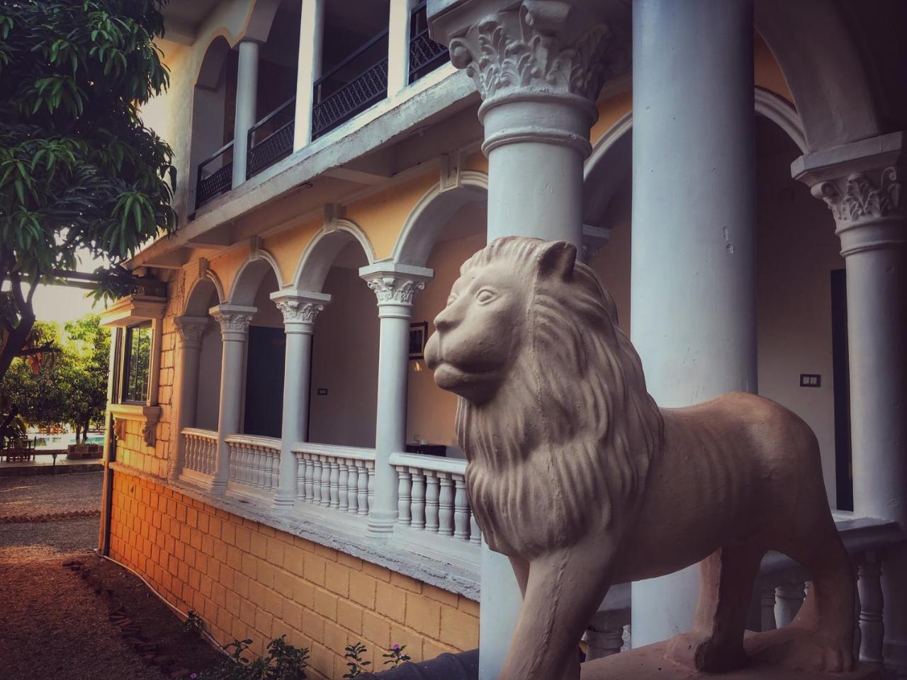 סאסאן גיר Gir Lions Paw Resort With Swimming Pool מראה חיצוני תמונה